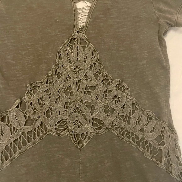 Free People T-Shirt - Picture 4 of 7